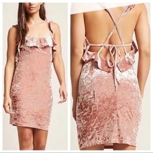 👒Essue Blush Pink Crushed Velvet Short Dress Size L